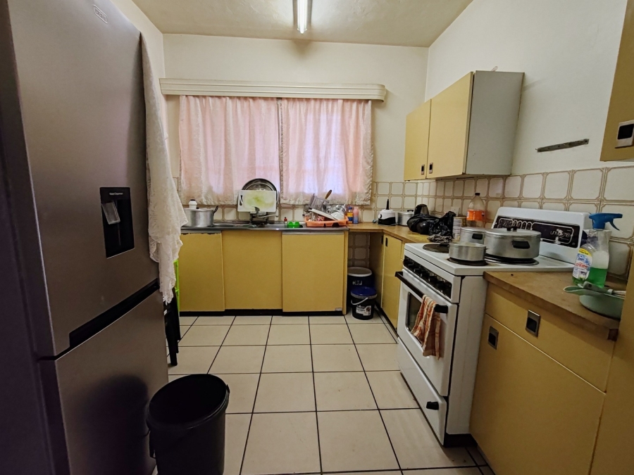 2 Bedroom Property for Sale in Potchefstroom North West